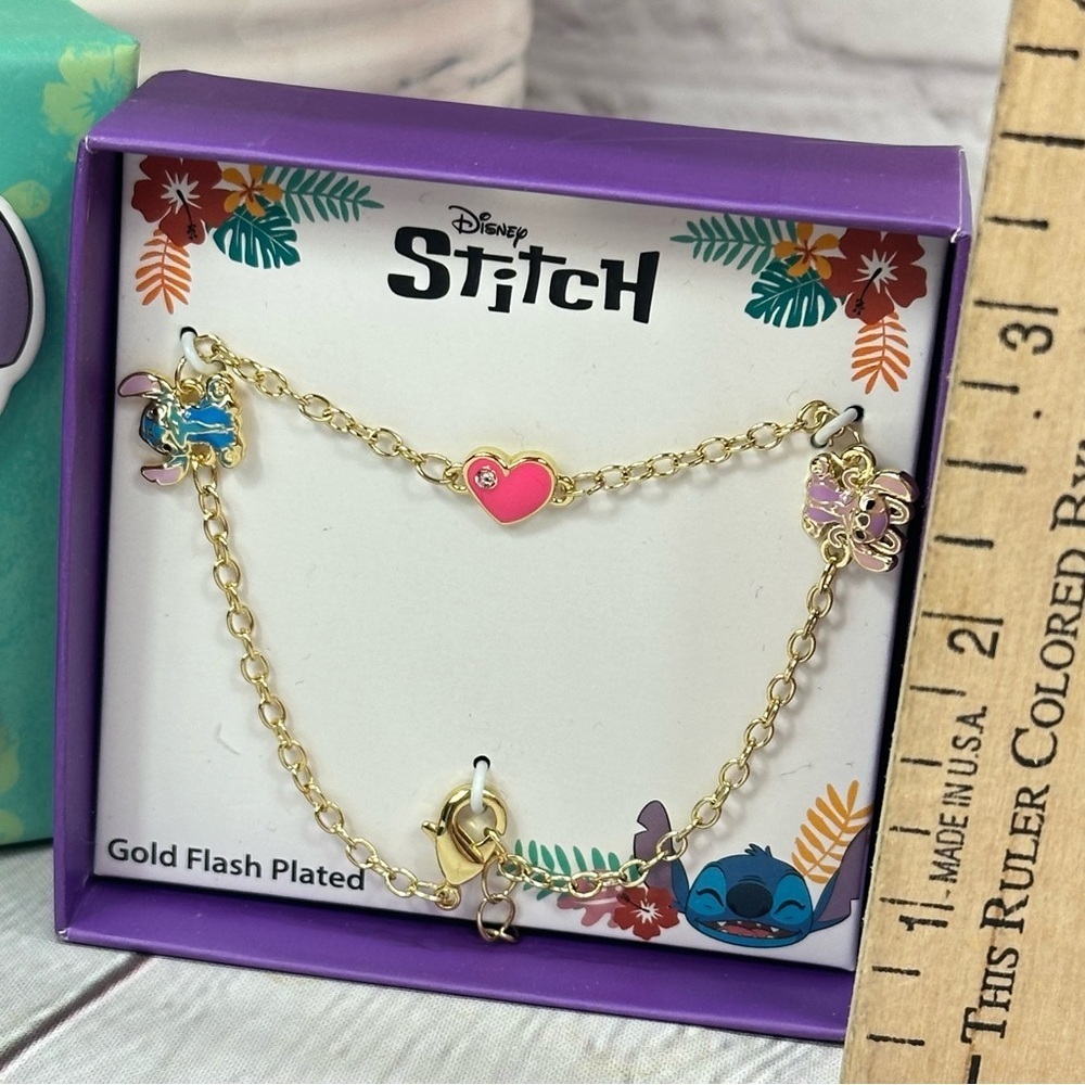 NWT Disney Angel & Stitch Gold flash plated Charm Bracelet heart fandom kidcore - Picture 3 of 4